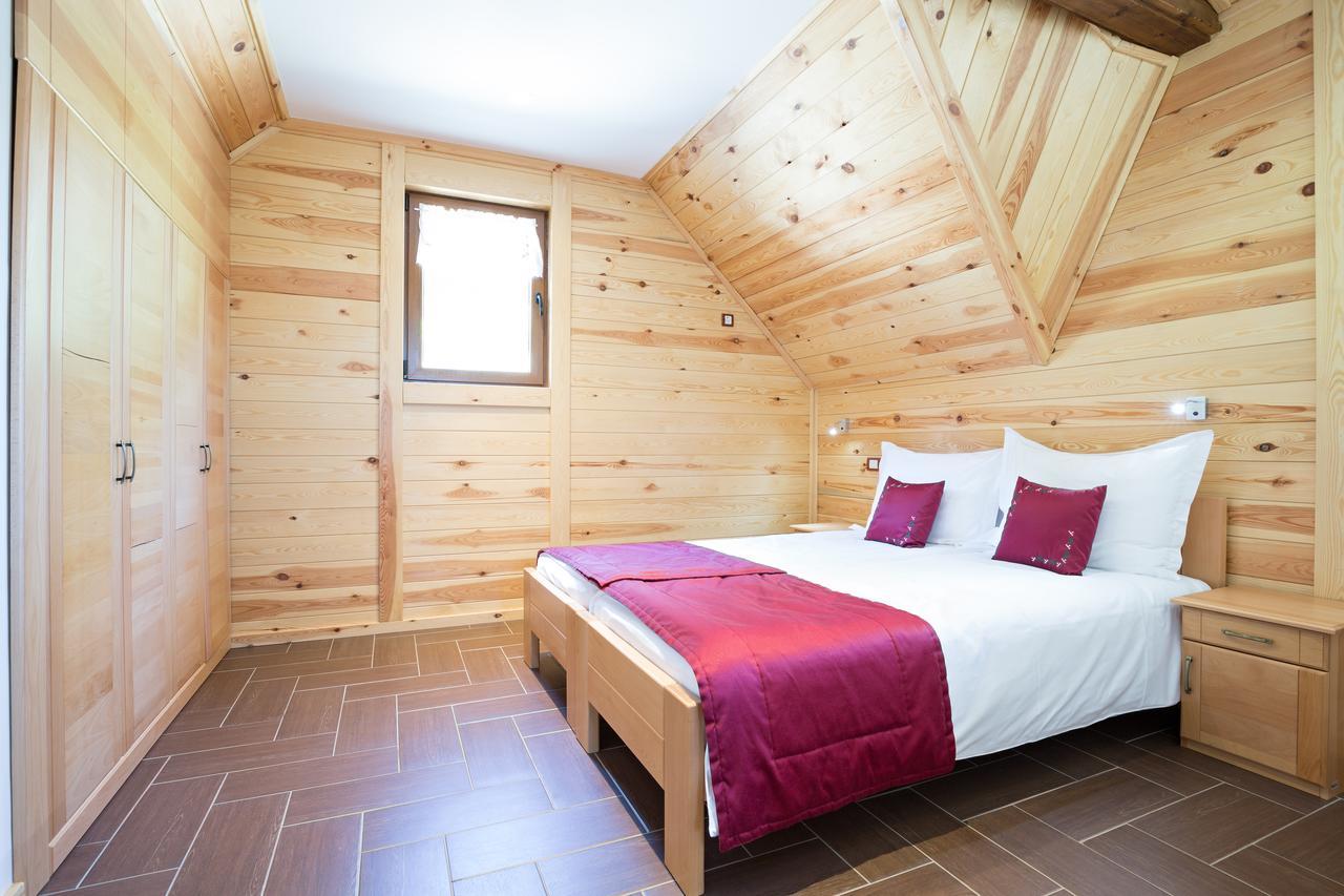 Bed and Breakfast Etno Naselje Vrdnicka Kula à Vrdnik Extérieur photo